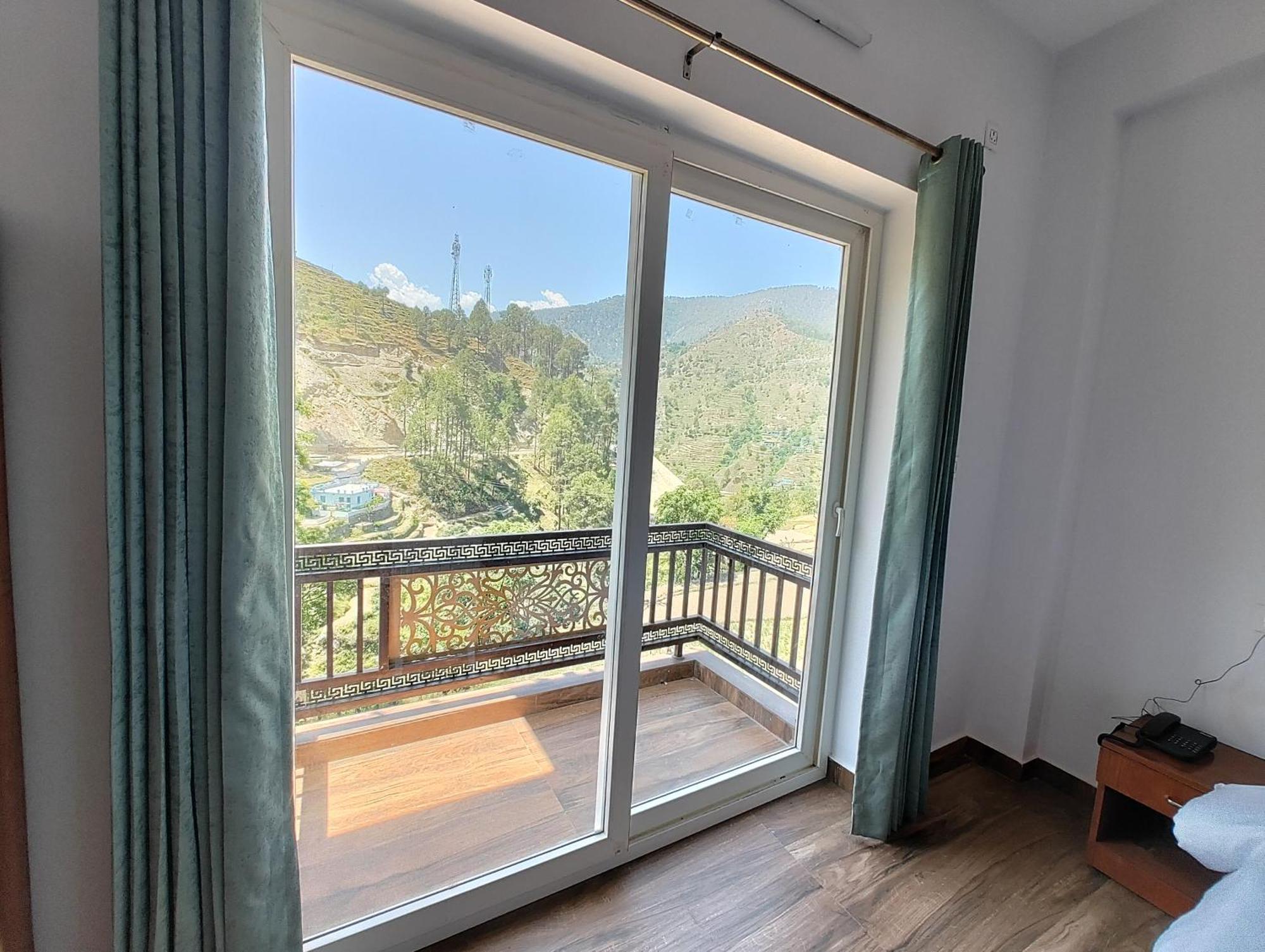 Hotel Anantam Residency Uttarkashi Exterior photo