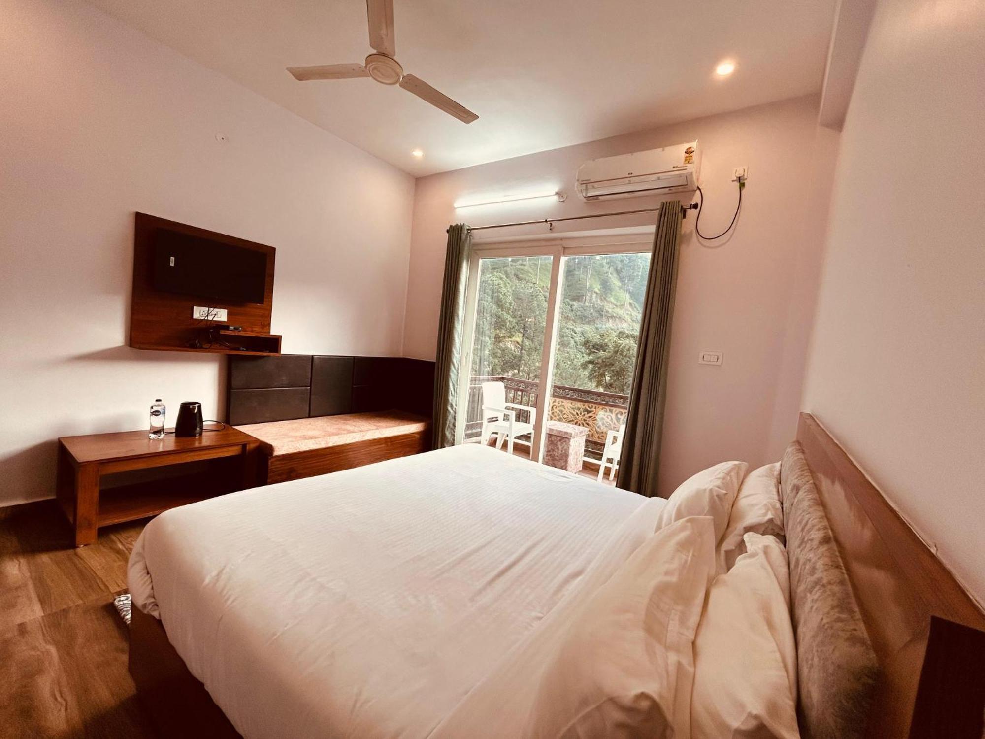 Hotel Anantam Residency Uttarkashi Exterior photo